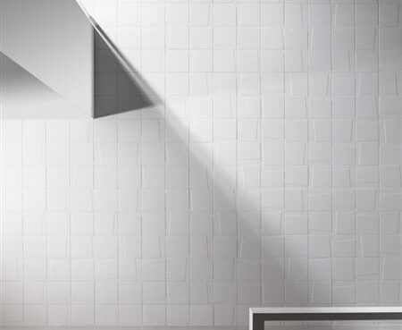 Mosa Murals - 3D tile showing effect of lighting on wall